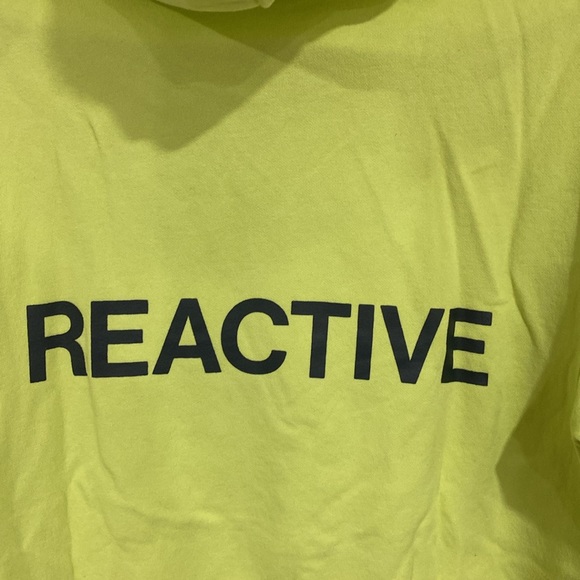 2/$20 Green Hoodie Reactive Lime Size M - Picture 4 of 6